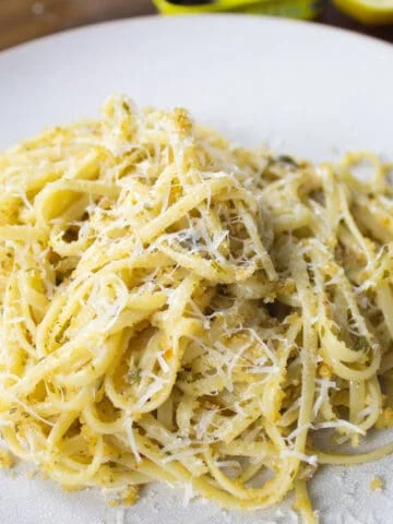 garlic anchovy pasta