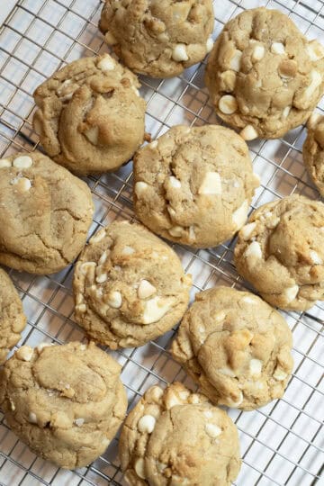 Cookies baked, cooling on a wire rack.