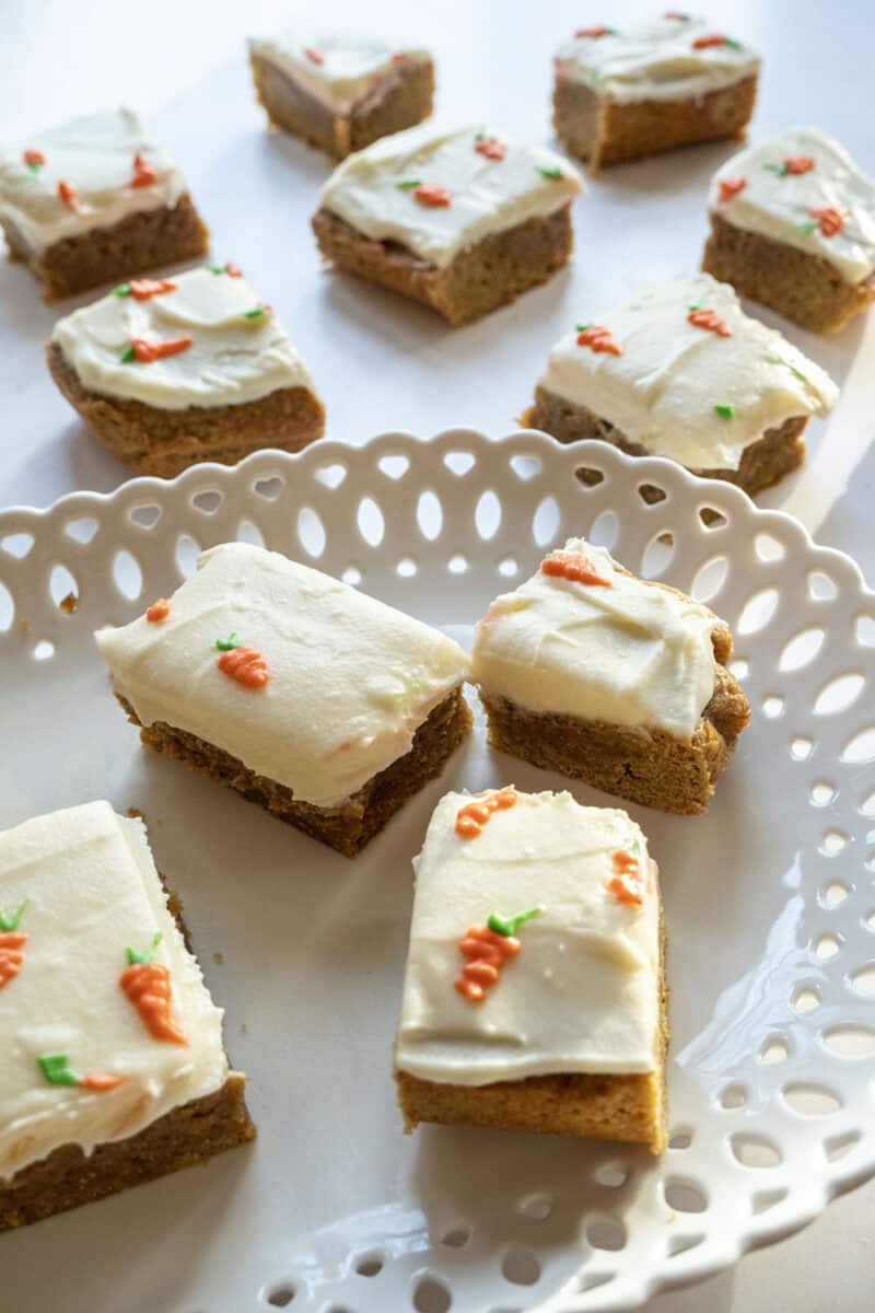 carrot cake blondies