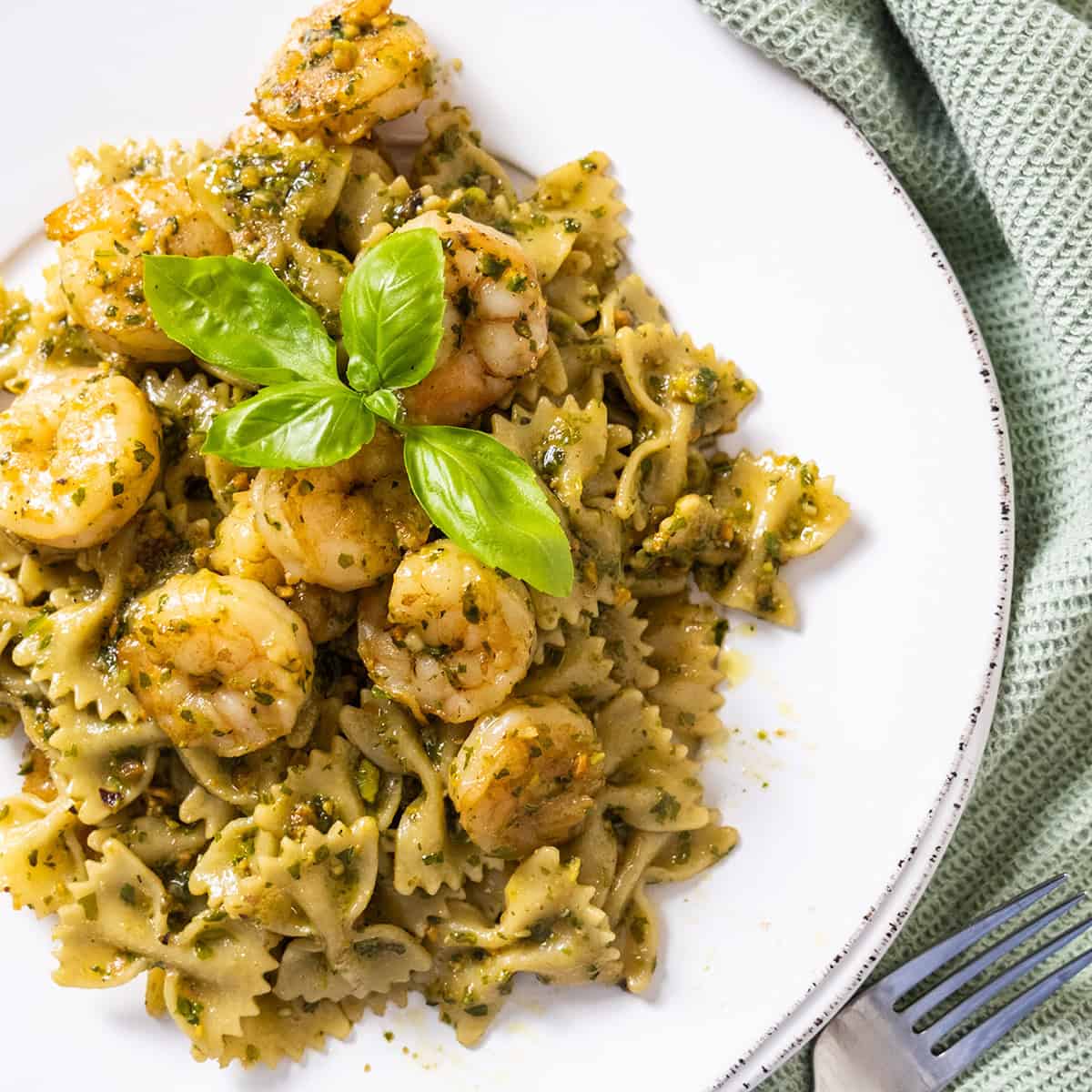 Creamy Pesto Shrimp Pasta