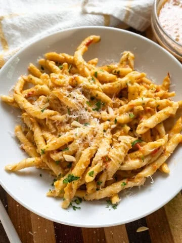 Pesto trapanese with busiate pasta in a bowl.