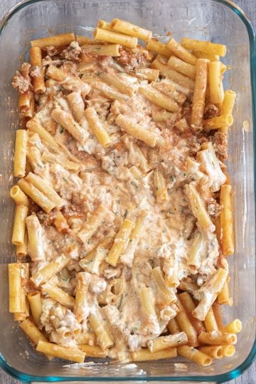 layer of sauce and ricotta