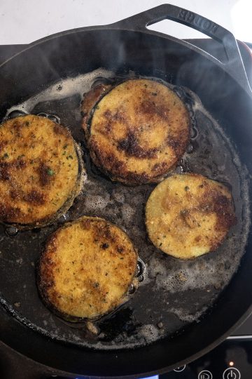 frying eggplant with breadcrumbs