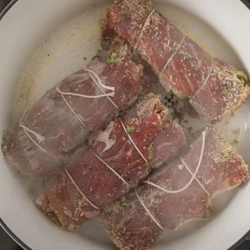 Searing the bracioles