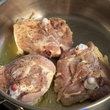 searing chicken thighs