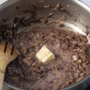 red wine and fennel sauce