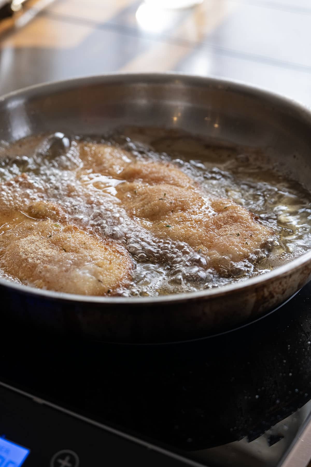 frying chicken cutlets