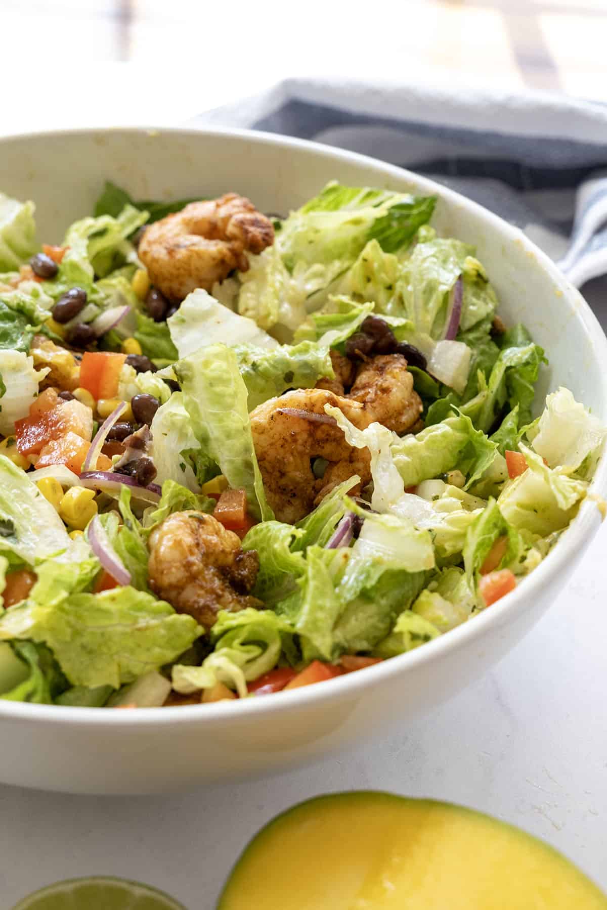 grilled shrimp salad with mango dressing