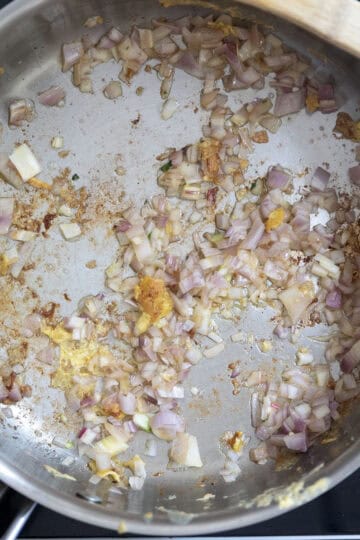 Sauteing shallots and garlic