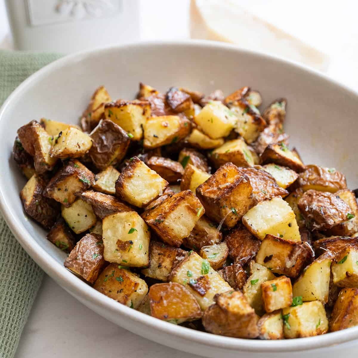 Crispy Garlic Parmesan Potatoes