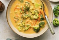 Instant Pot Golden Broccoli Cheddar Soup