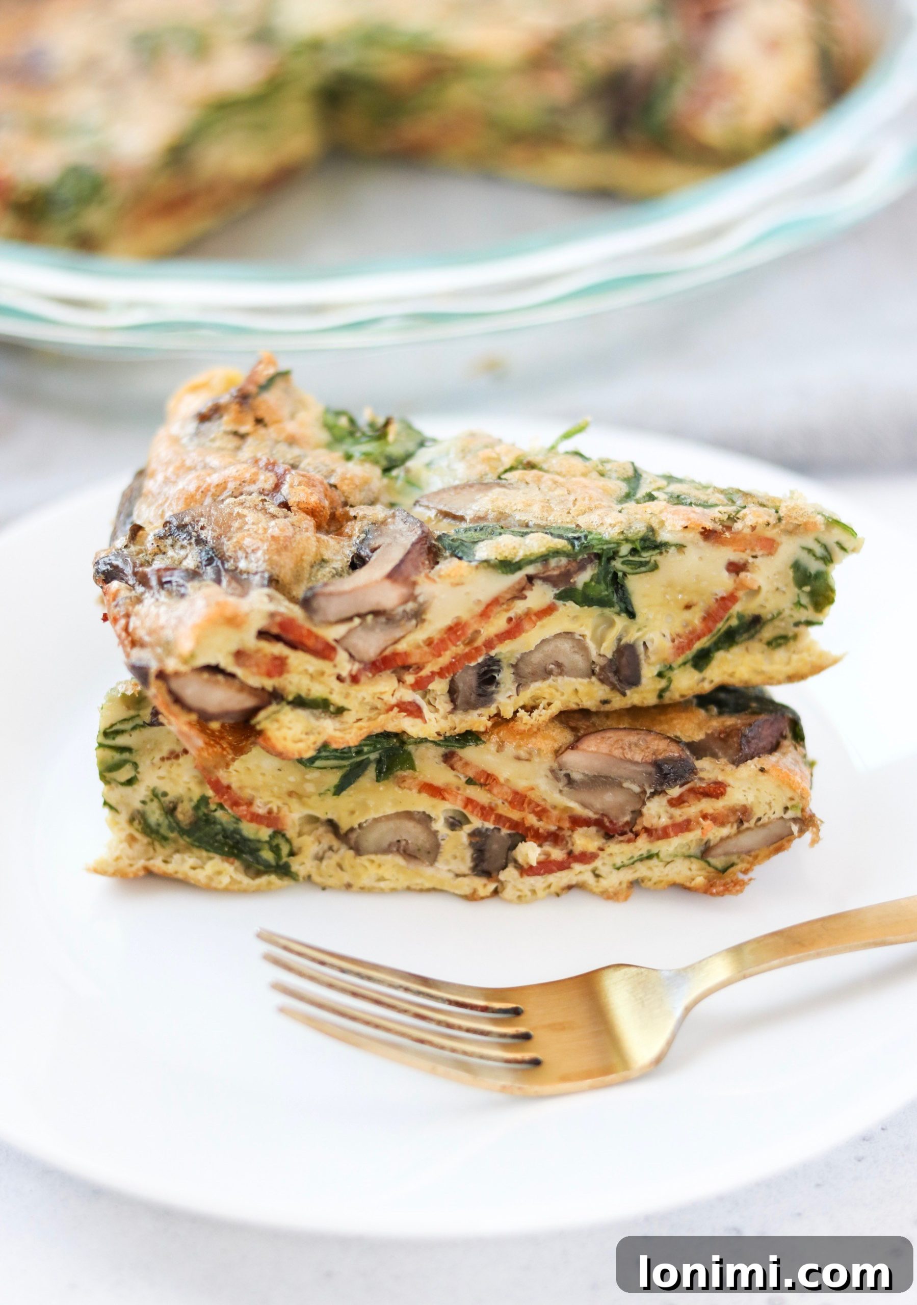 Whole30 Spinach Bacon Mushroom Frittata 2 spinach bacon and mushroom crustless quiche