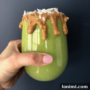 Delicious Tropical Green Smoothie